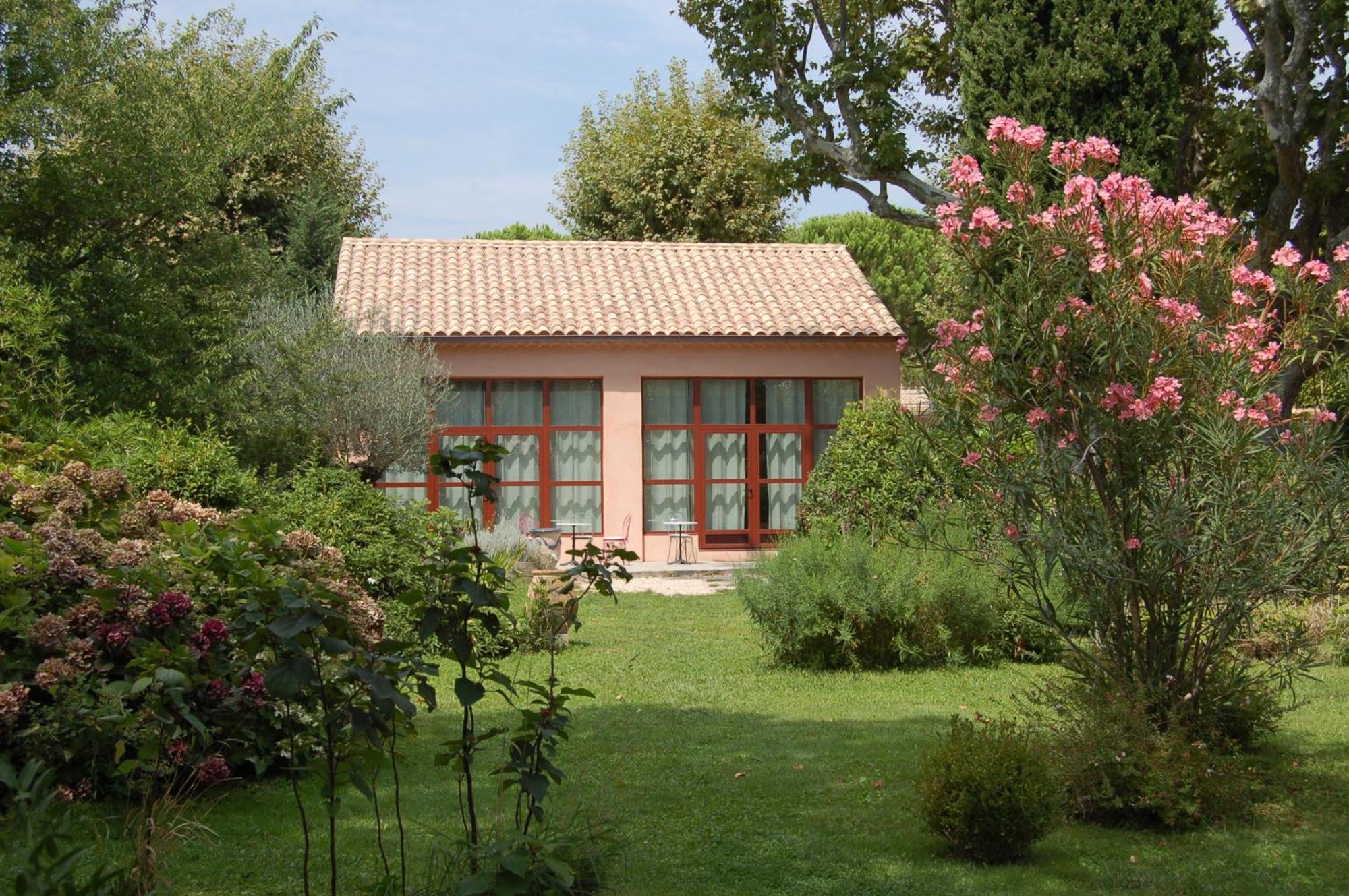 Le Mas Ferrand Graveson Exterior photo