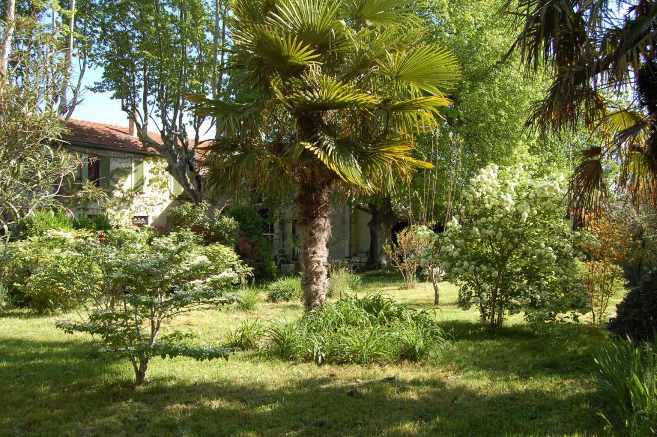 Le Mas Ferrand Graveson Exterior photo